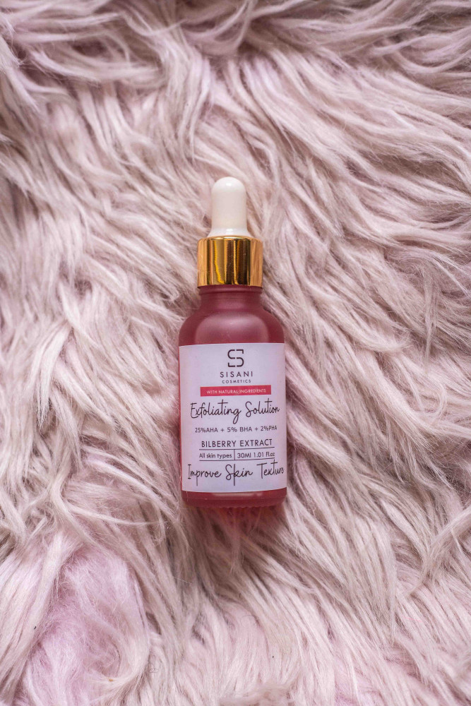 Sisani Exfoliating Solution (30ml)
